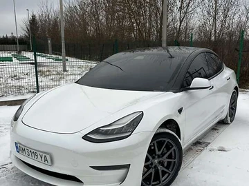 Авто Tesla Model 3 2019 № 8423651