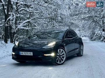 Авто Tesla Model 3 2019 № 8423687