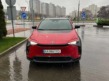 Авто Toyota Bz4X 2023 № 8423702