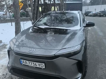 Авто Toyota Bz4X 2023 № 8423750