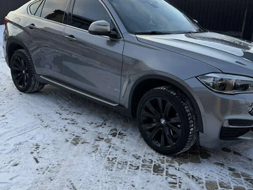 Авто BMW X6 2017 № 8423808