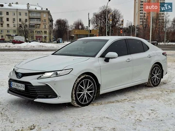 Авто Toyota Camry 2021 № 8423810
