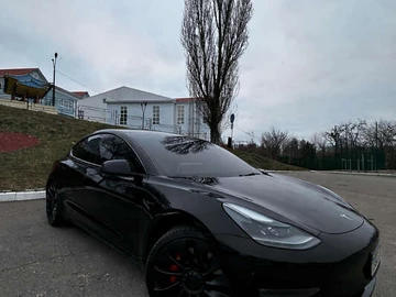 Авто Tesla Model 3 2022 № 8423861