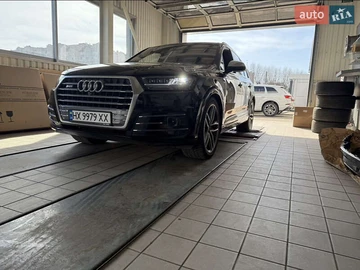 Авто Audi Sq7 2018 № 8423868