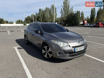 Авто Renault Megane 2011 № 8423908