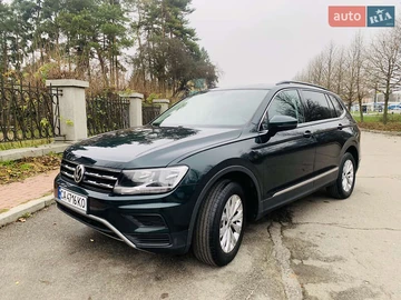 Авто Volkswagen Tiguan 2018 № 8423959
