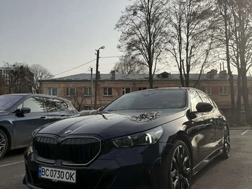 Авто BMW 5 Series 2023 № 8423970