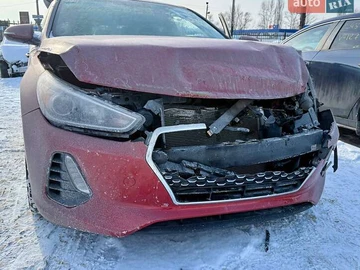 Авто Hyundai Elantra 2019 № 8424256