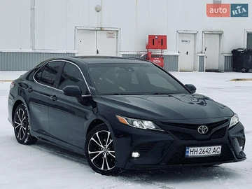Авто Toyota Camry 2017 № 8424272