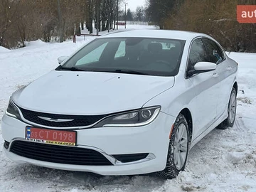 Авто Chrysler 200 2015 № 8424430