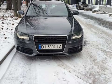 Авто Audi A4 2010 № 8424435