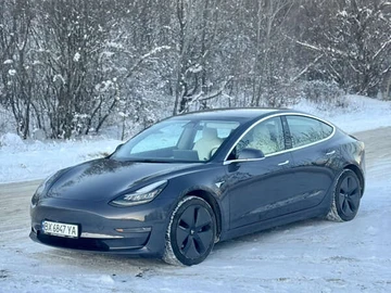 Авто Tesla Model 3 2020 № 8424451