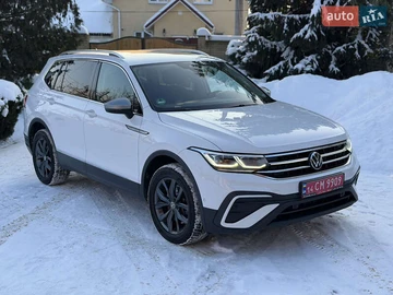 Авто Volkswagen Tiguan 2022 № 8424500