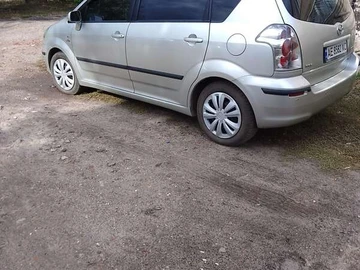 Авто Toyota Corolla Verso 2006 № 8424598