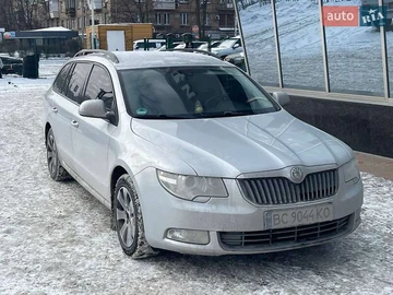 Авто Skoda Superb 2012 № 8424661
