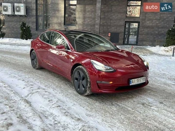 Авто Tesla Model 3 2018 № 8424760