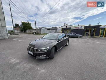 Авто Volkswagen Passat 2017 № 8424761
