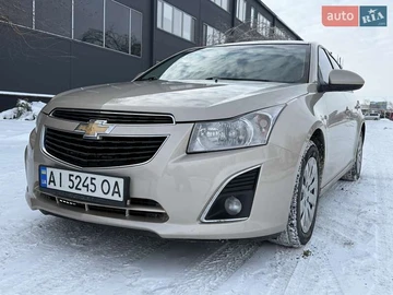 Авто Chevrolet Cruze 2012 № 8425023