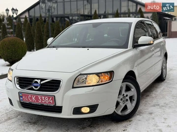 Авто Volvo V50 2011 № 8425028