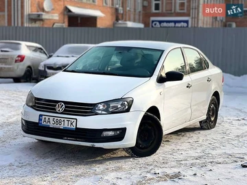 Авто Volkswagen Polo 2018 № 8425034