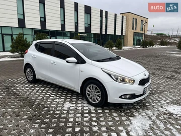 Авто KIA Ceed 2012 № 8425037