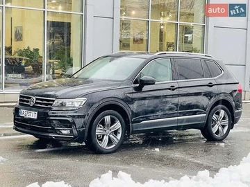 Авто Volkswagen Tiguan 2019 № 8425184