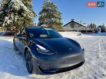 Авто Tesla Model 3 2019 № 8425225