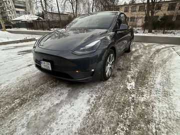 Авто Tesla Model Y 2023 № 8425252