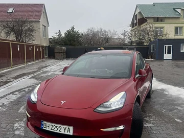 Авто Tesla Model 3 2018 № 8425737