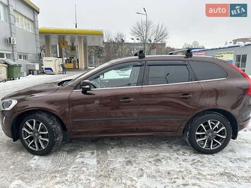 Авто Volvo Xc60 2017 № 8425826