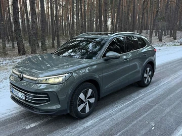 Авто Volkswagen Tiguan 2024 № 8425858