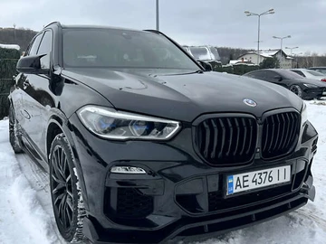 Авто BMW X5 2018 № 8425867