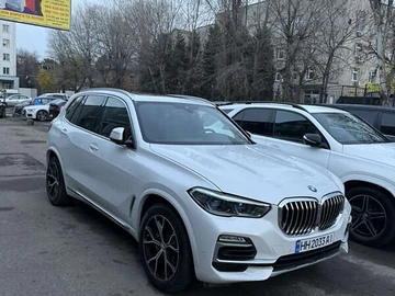 Авто BMW X5 2019 № 8425869
