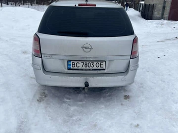 Авто Opel Astra 2011 № 8426083