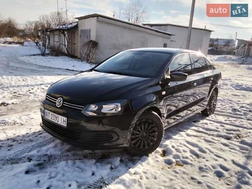 Авто Volkswagen Polo 2011 № 8426095