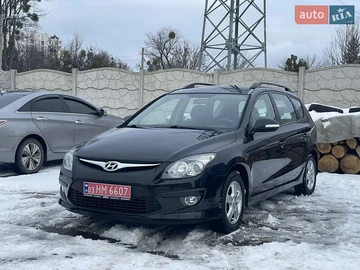 Авто Hyundai I30 2010 № 8426096