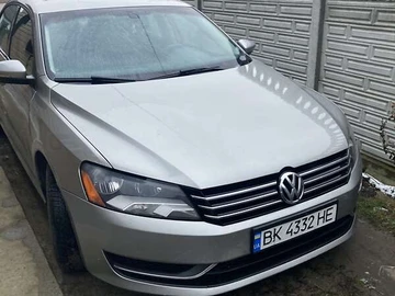 Авто Volkswagen Passat 2011 № 8426147
