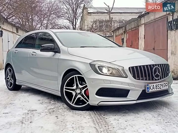 Авто Mercedes A-Class 2015 № 8426359
