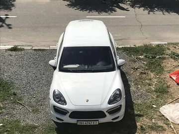 Авто Porsche Cayenne 2013 № 8426427