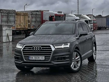 Авто Audi Q7 2018 № 8426575