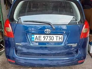 Авто Toyota Corolla Verso 2003 № 8426660