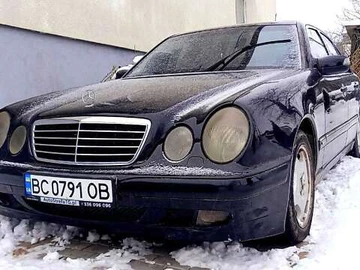 Авто Mercedes E-Class 2001 № 8426710