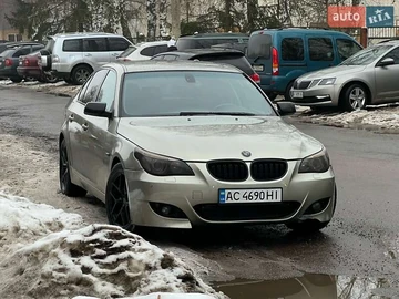 Авто BMW 5 Series 2004 № 8426888