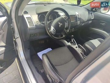 Авто Mitsubishi Outlander Xl 2011 № 8426995