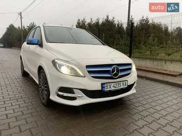 Авто Mercedes B-Class 2016 № 8427009