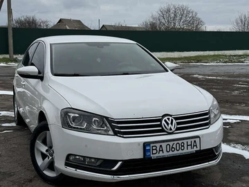 Авто Volkswagen Passat 2013 № 8427016