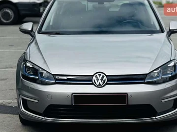 Авто Volkswagen E-Golf 2017 № 8427026