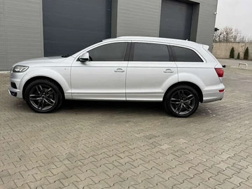 Авто Audi Q7 2010 № 8427169