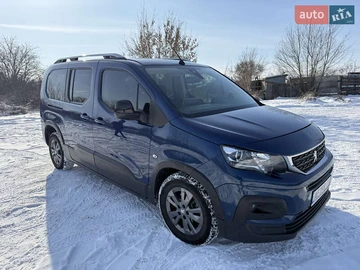 Авто Peugeot Rifter 2021 № 8427256