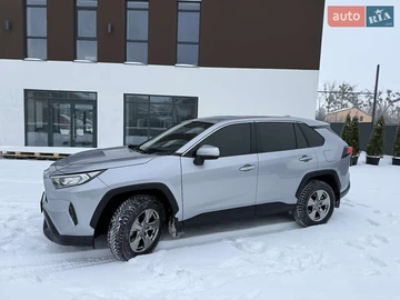 Авто Toyota Rav4 2023 № 8427289